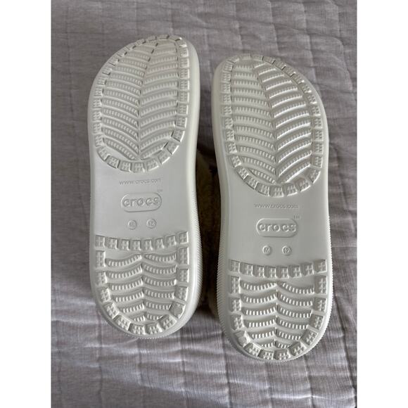 Unisex Clogs Crocs Furever Crush Mens Size 12 Faux Fur main image 6